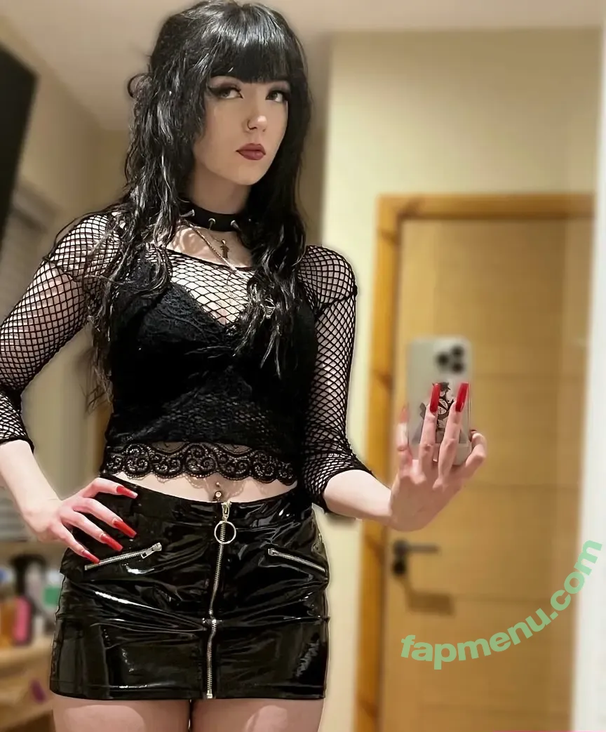 cutiegothxo nude photo #0007 (cutiegothxo)