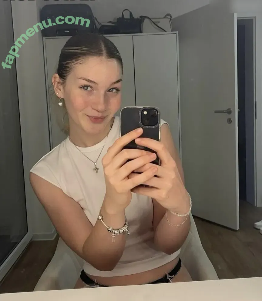 CutieKelly nude photo #0003 (CutieKelly)