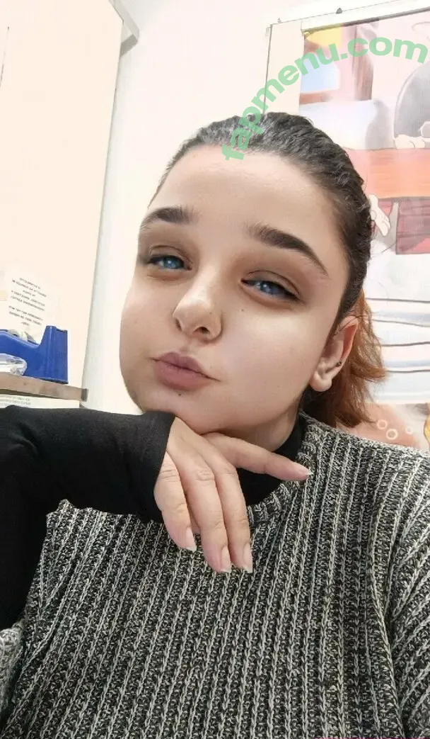 cutielfy nude photo #0007 (shinycutiefly)