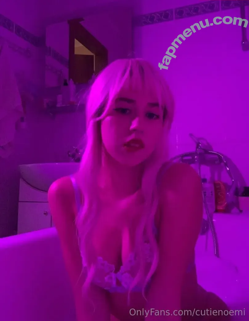cutienoemi nude photo #0027 (cutiie_kim)