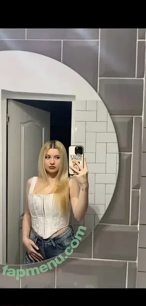 Cutiepie69 / CutiePie69__ / cutiep_ie69 nude photo #0009