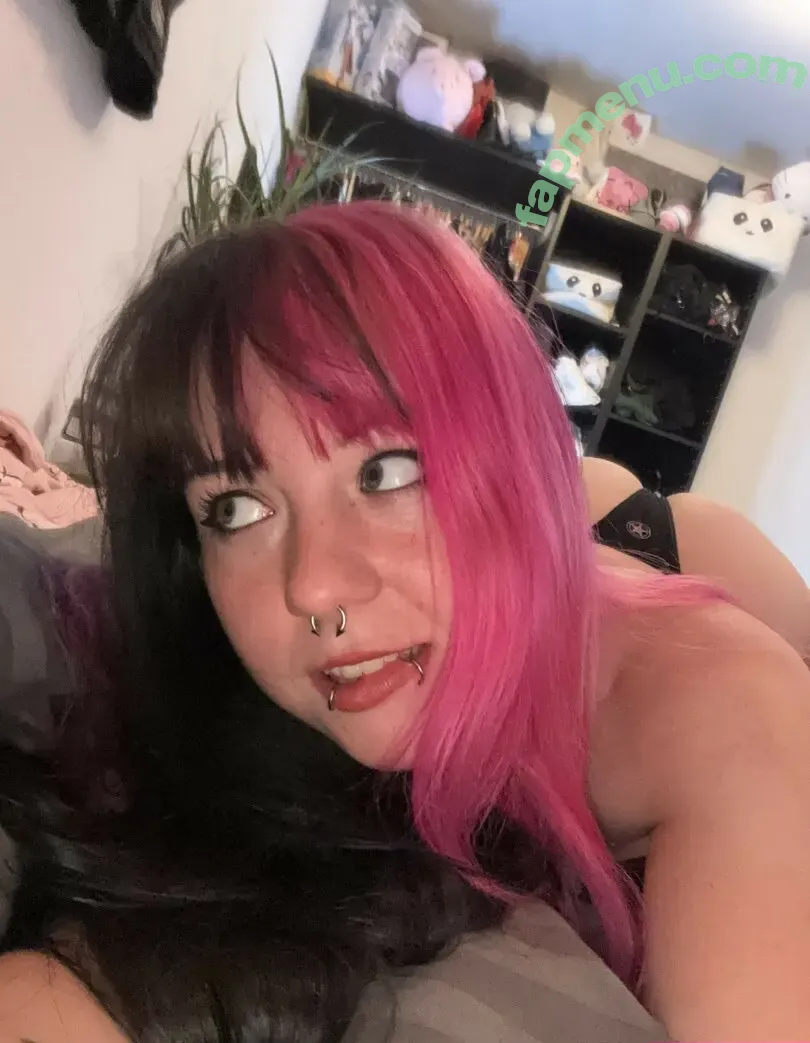 CutiepieTracer nude photo #0061 (CutiepieTracer)
