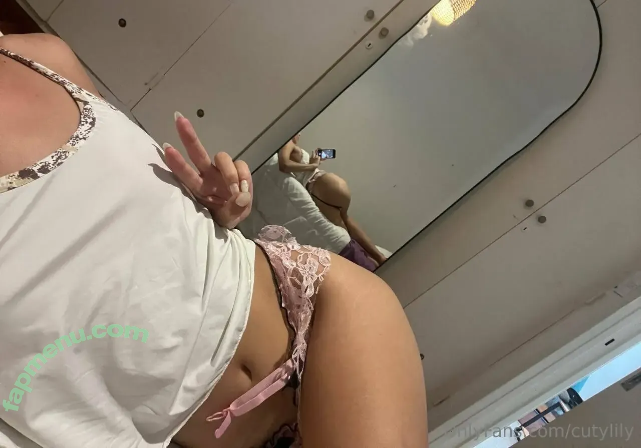cutylily nude photo #0010 (cutylily305)
