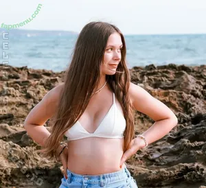 CuzImSara nude photo #0083