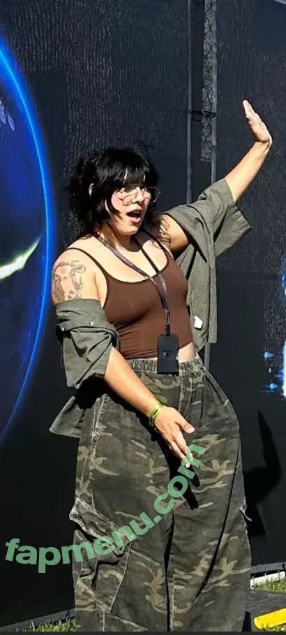 Cvnela nude photo #0004 (Monse)