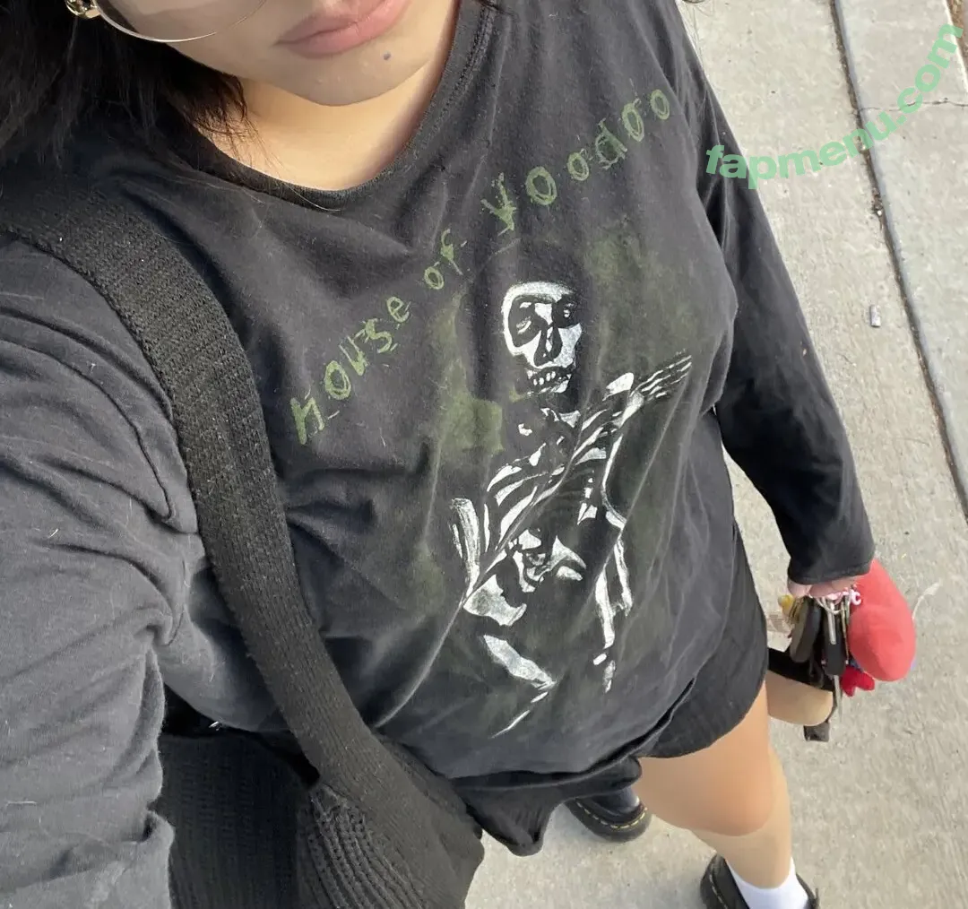 Cvnela nude photo #0010 (Monse)