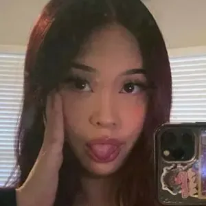 cwuddlemeplz / koohlia / vatonez nude photo #0009