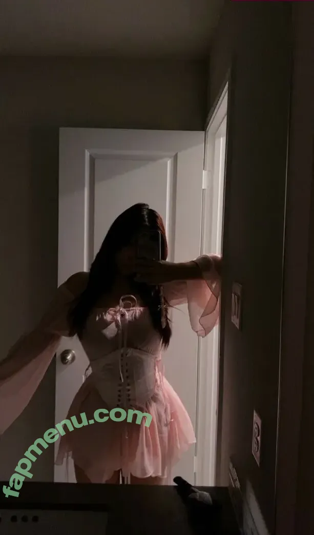 cwuddlemeplz nude photo #0021 (koohlia / vatonez)