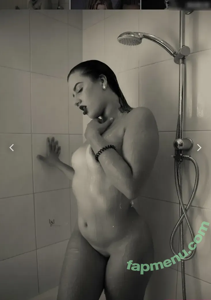 Cxmshotface nude photo #0013 (rebeccacambria_free / shitboxblondie / shitboxmommy)