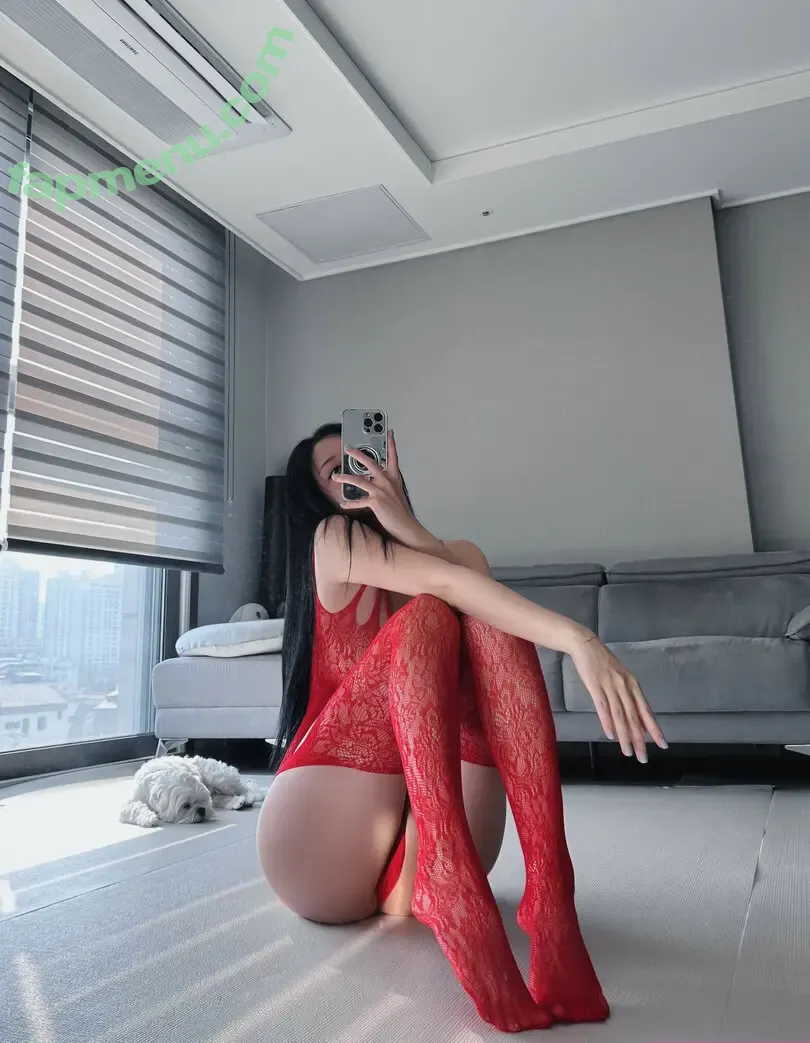 cxxsomi nude photo #0088 (cxxsomi)