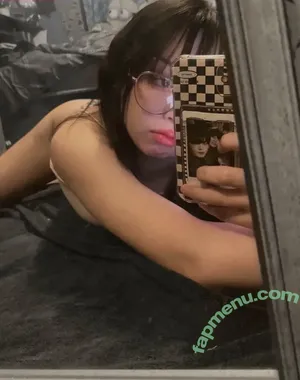 cy.aannn / cyan nude photo #0005