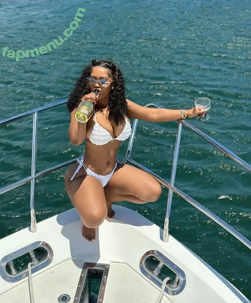 Cyan Boujee nude photo #0027 (Honour Zuma / cyan.boujee / cyan.boujee24)