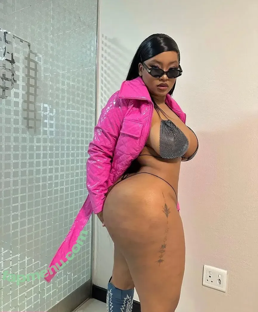 Cyan Boujee nude photo #0079 (Honour Zuma / cyan.boujee / cyan.boujee24)