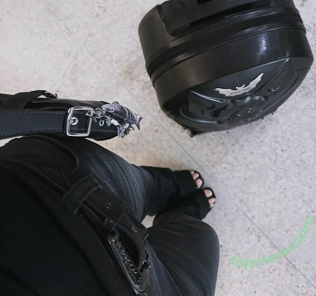 Cyb4rAnGeL nude photo #0012 (Cyb4rGaL / cyb3rangel)