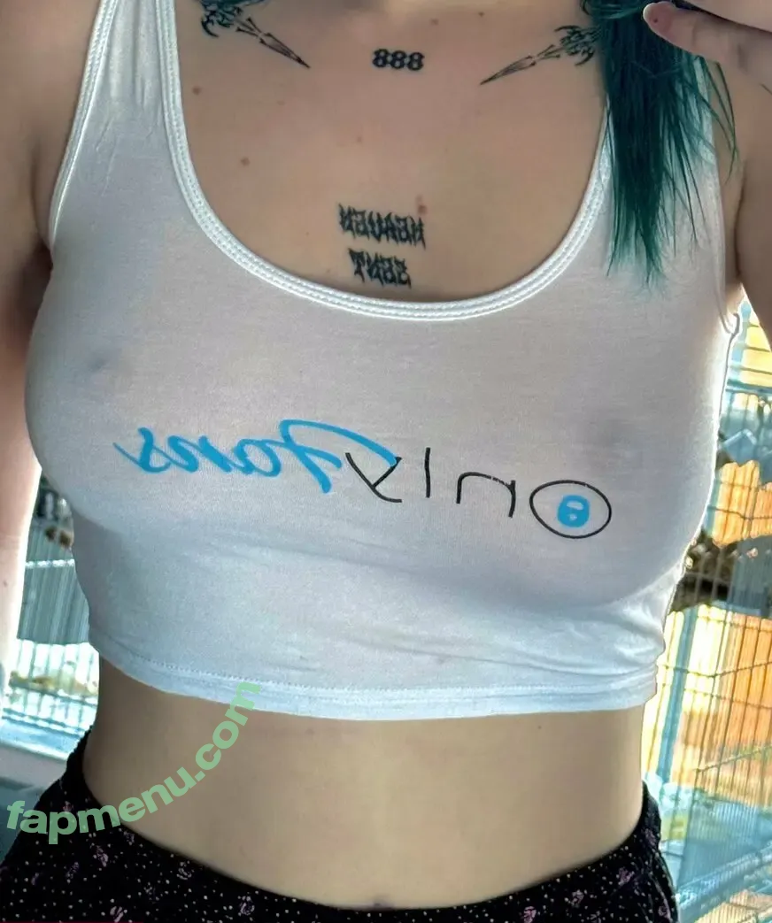cyber.rune nude photo #0014 (its_rlrunescapegf)