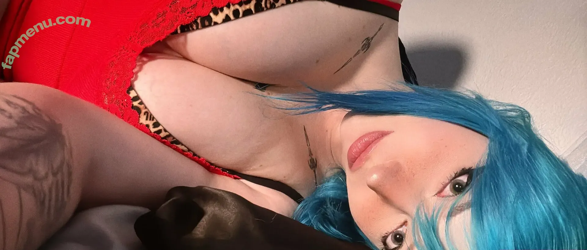 cyber.rune nude photo #0023 (its_rlrunescapegf)