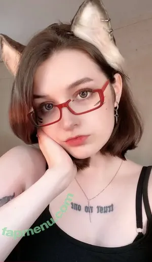  nude photo #0002