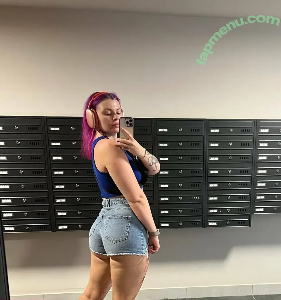 cyberalyaacutest nude photo #0002 (cyberalyaacutest)