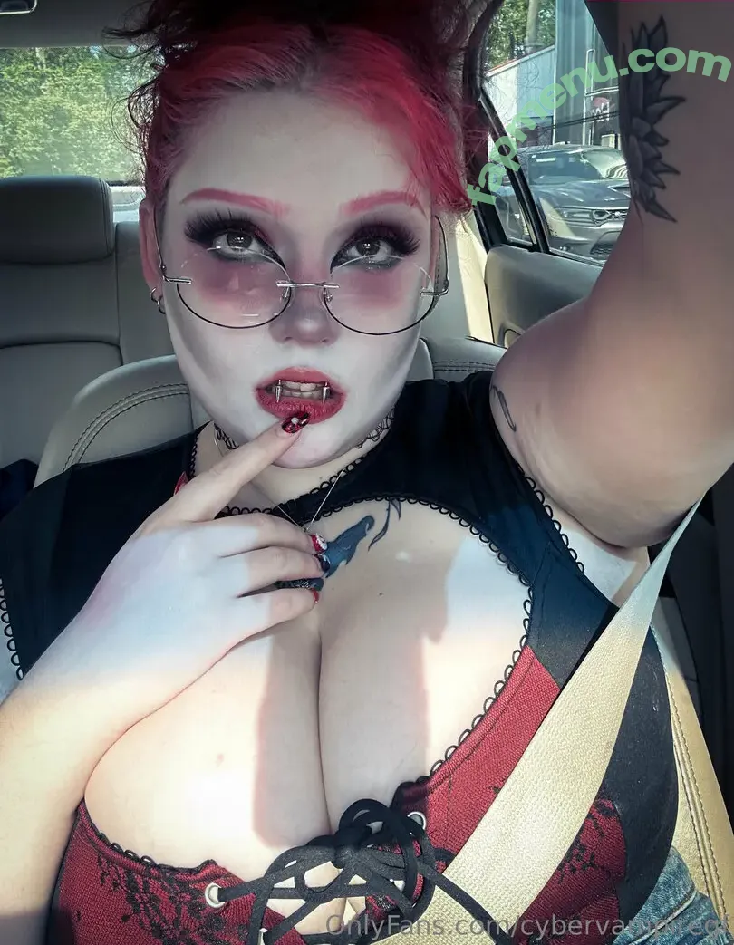 cybervampiregf nude photo #0023 (cybervampiregirl)