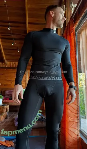  nude photo #0003
