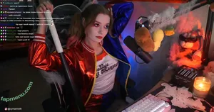 Cymanneth nude photo #0031