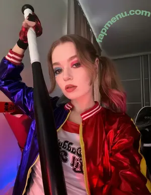 Cymanneth nude photo #0037