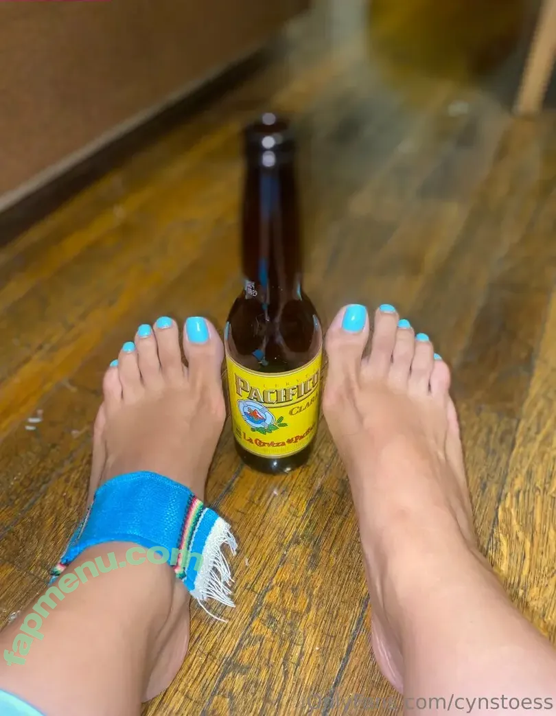 cynstoess nude photo #0002 (cynstoess)
