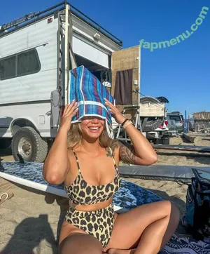 Cynthia Leu / cynthialeu nude photo #0148