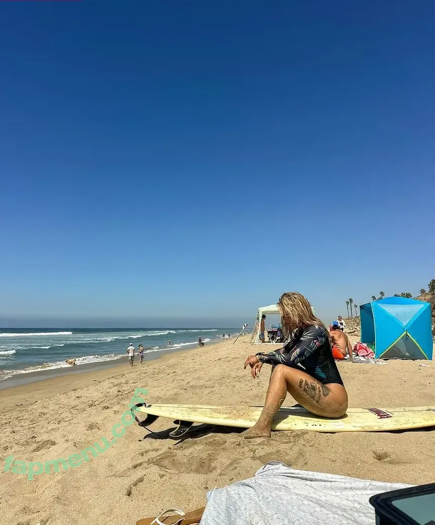 Cynthia Leu nude photo #0144 (cynthialeu)