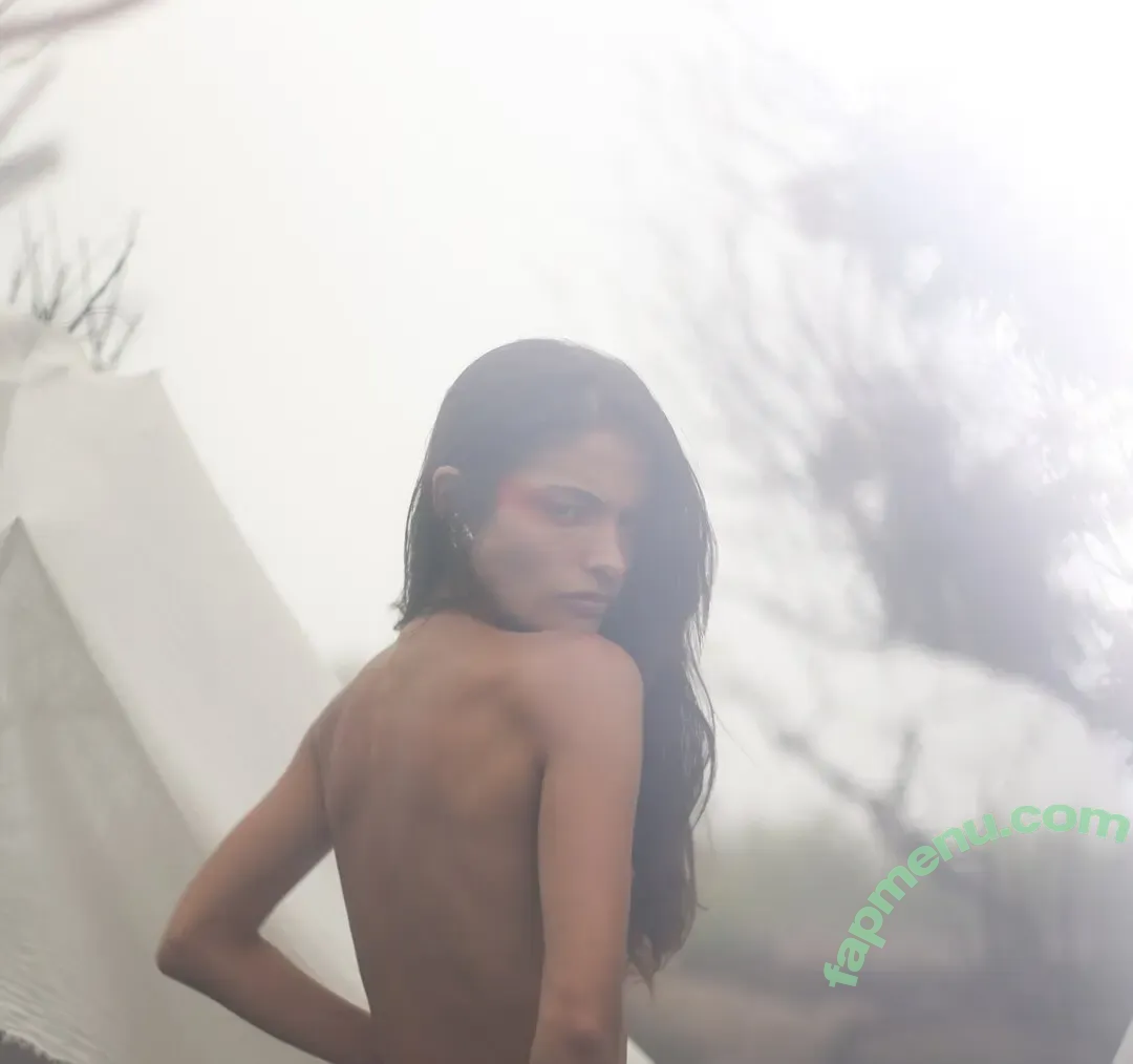 Cynthia Senek nude photo #0086 (cynthiasenek)