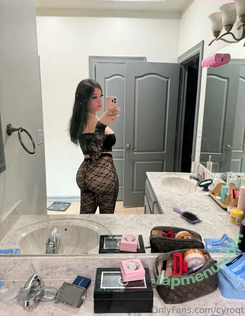 cyroqt nude photo #0106 (cyroqt)