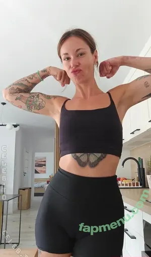 czihuahua / Chihuahua.su / ChihuahuaSu / Pola nude photo #0112