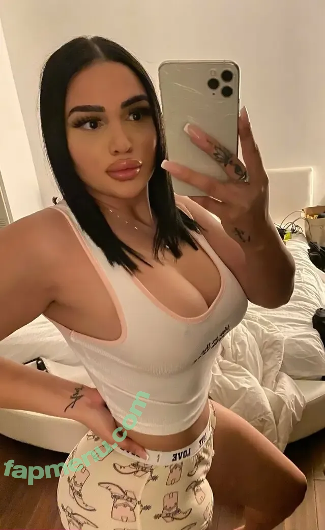 d_neli nude photo #0017 (d_nelli_)