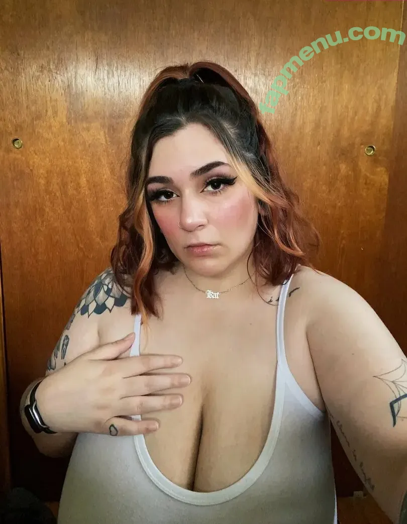 d0llydarko nude photo #0076 (dollyparton / hellbratkat)