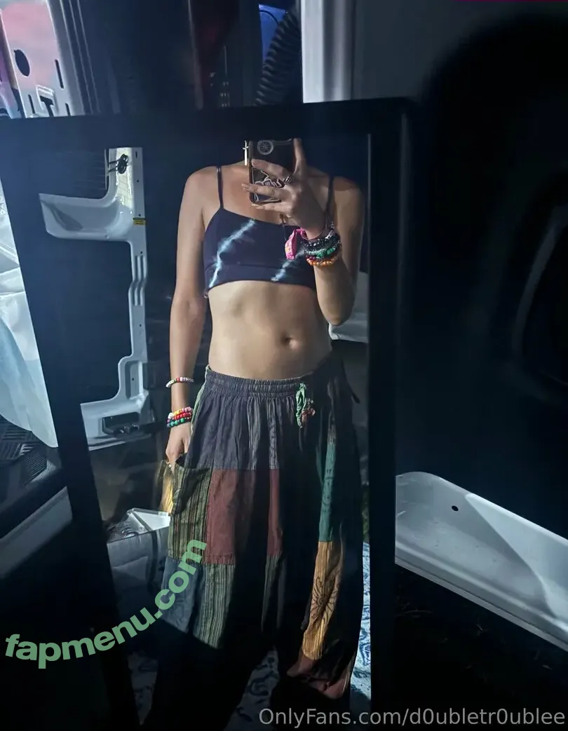 d0ubletr0ublee nude photo #0011 (d0ubletr0ublee)