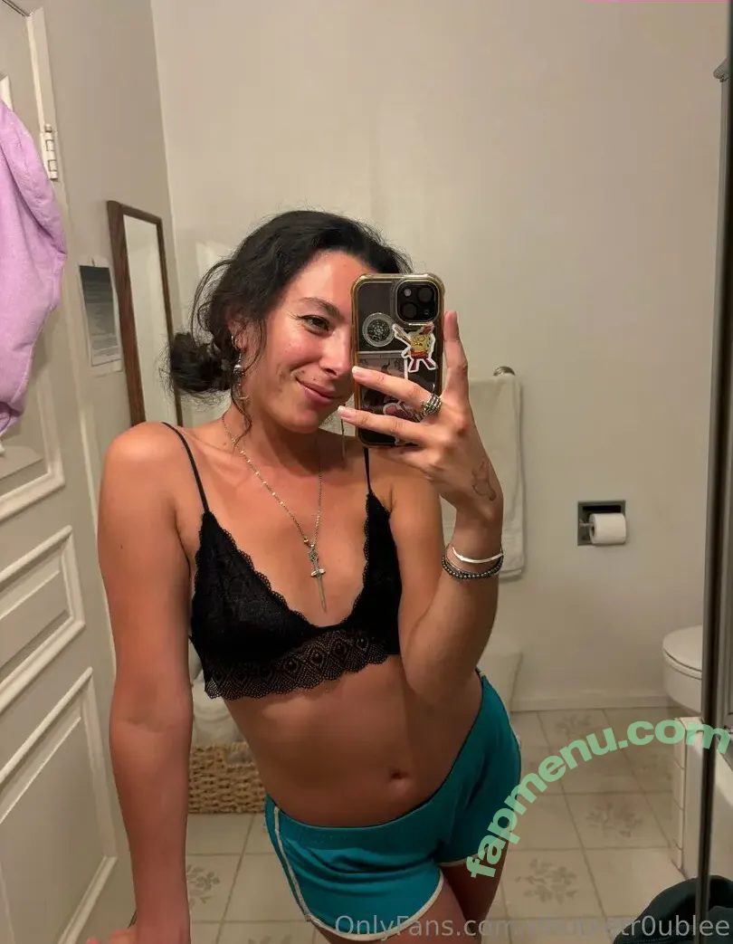 d0ubletr0ublee nude photo #0026 (d0ubletr0ublee)