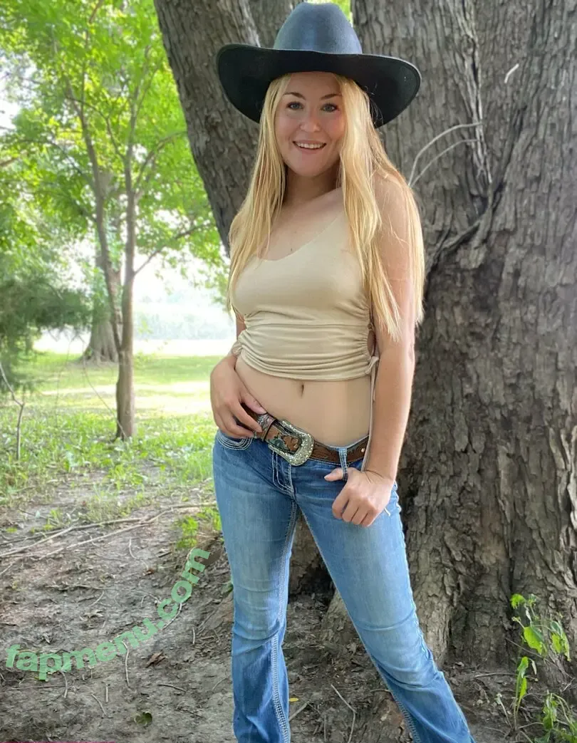 da_cakes nude photo #0008 (da_cakes_premium / da_cakes_x)