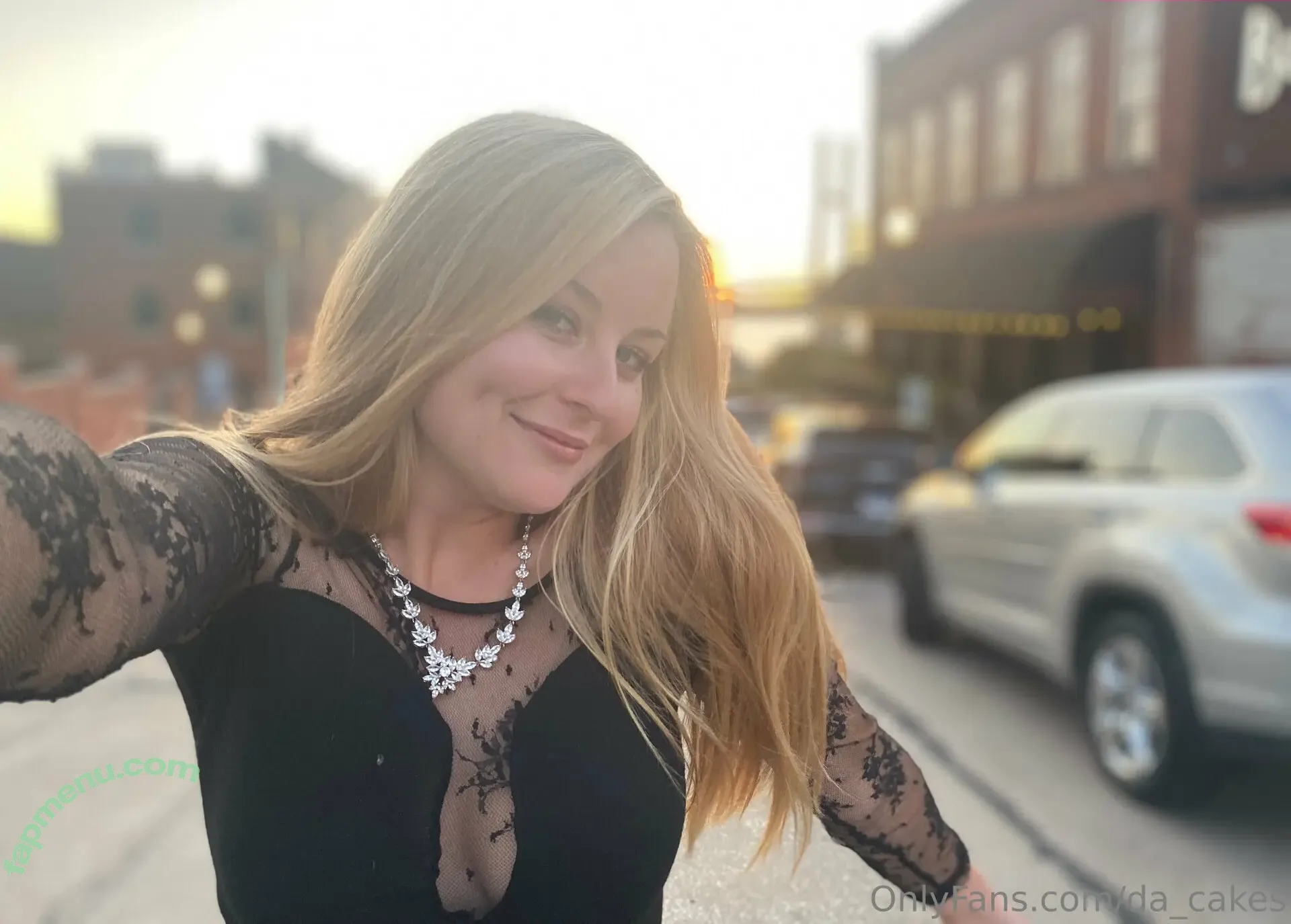 da_cakes nude photo #0029 (da_cakes_premium / da_cakes_x)