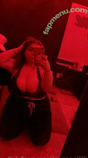  nude photo #0001
