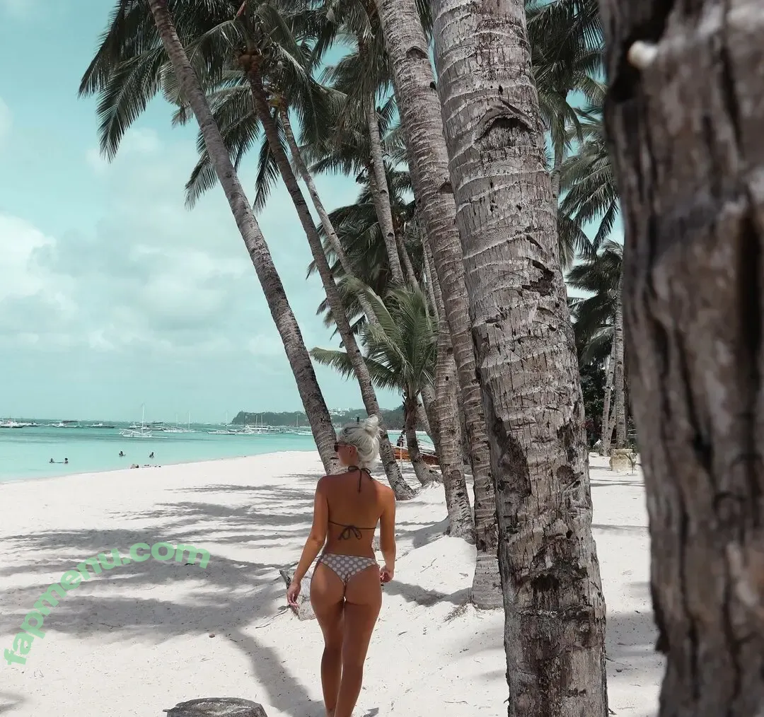 dabbleandtravel nude photo #0011 (Molly and Matt)