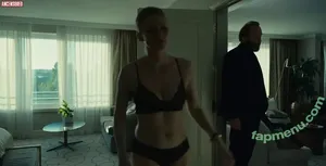  nude photo #0004