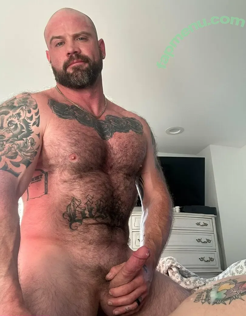 dadbodz520 nude photo #0003 (dadbodz520)