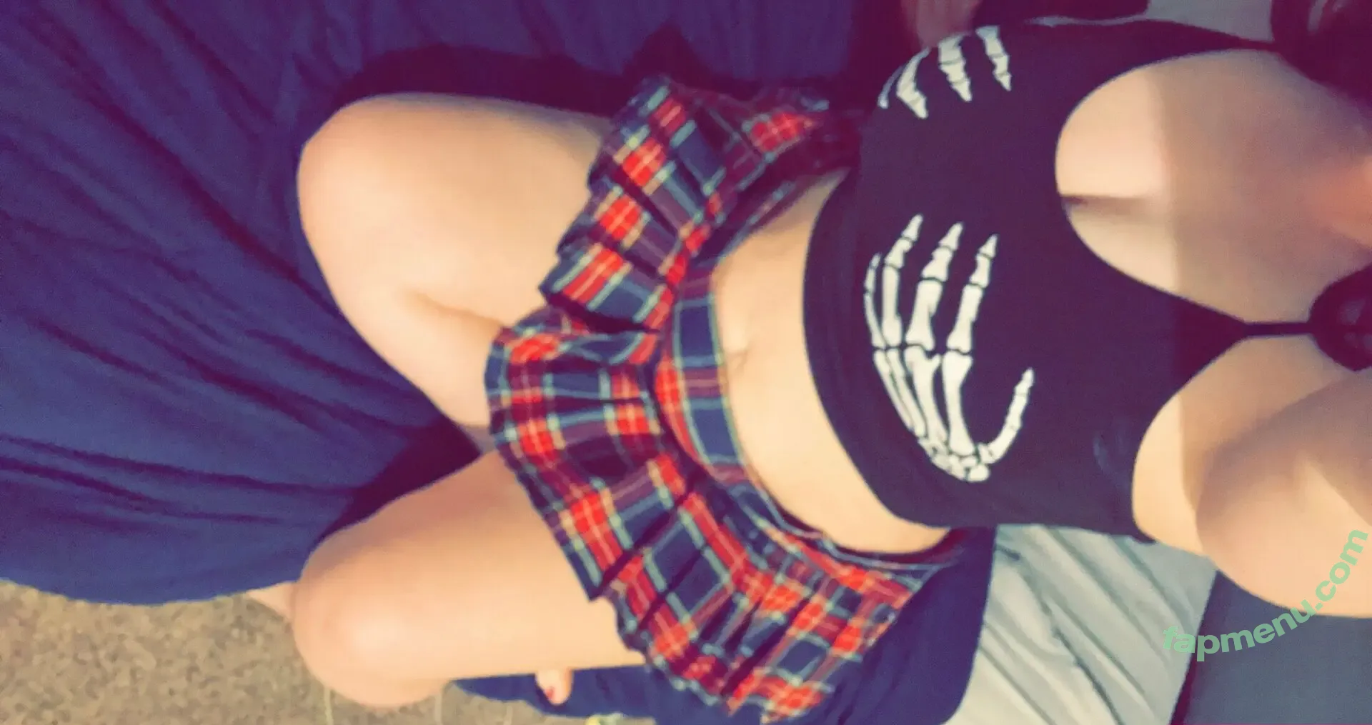 daddy_issuesx2 nude photo #0001 (daddyxissue)
