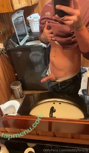  nude photo #0001