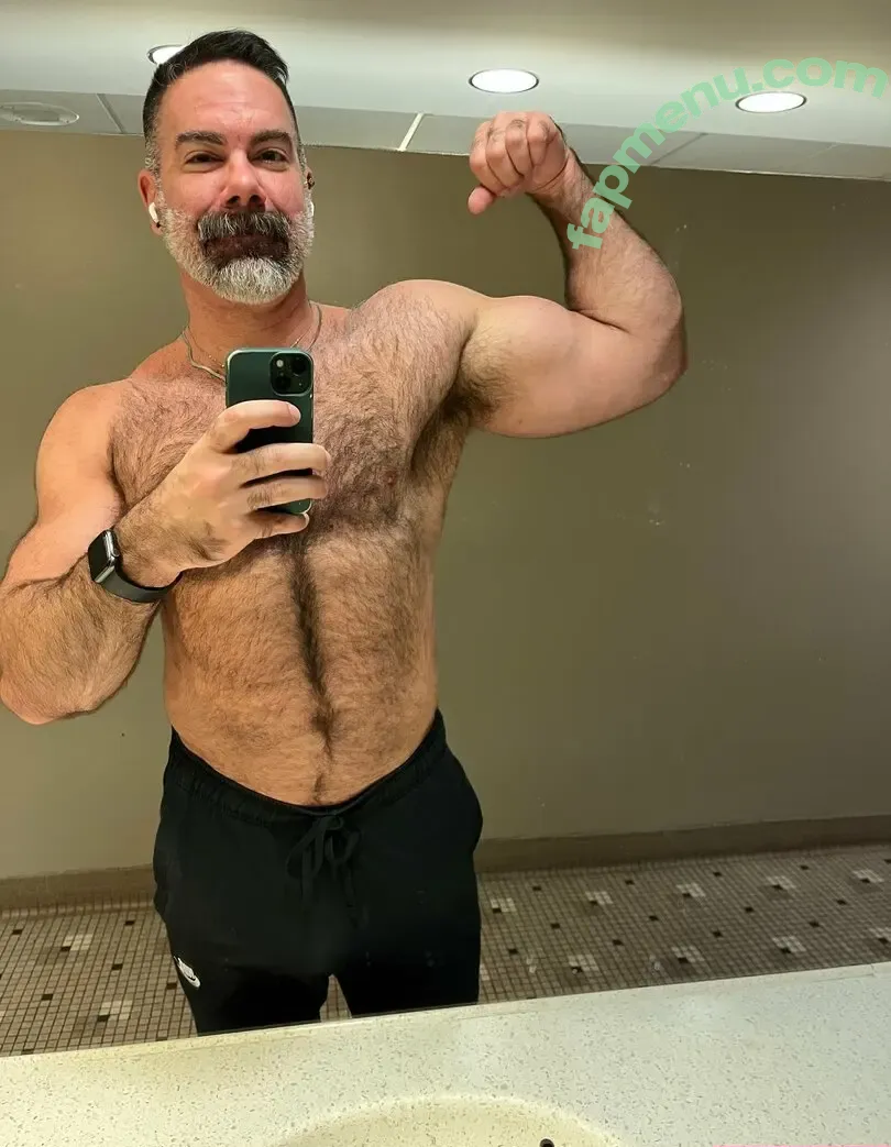 daddyharlan nude photo #0045 (showoffjonah)