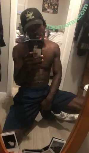  nude photo #0002