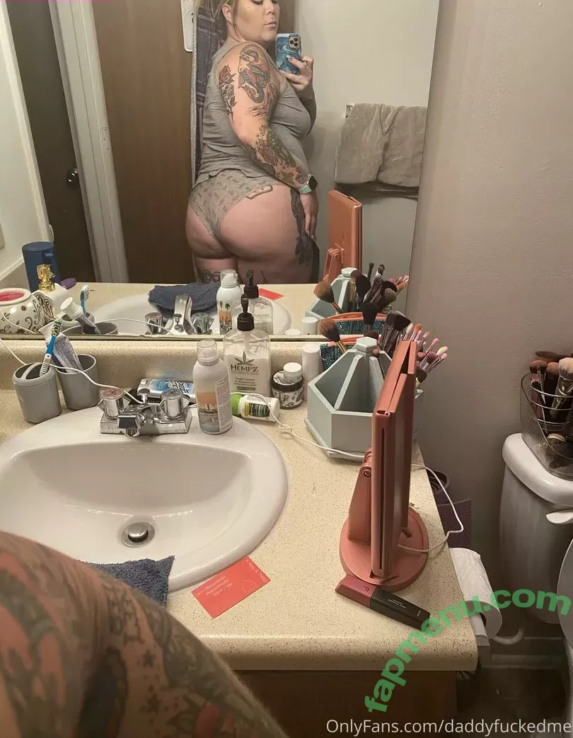 daddysdarliin nude photo #0011 (daddysdollar)