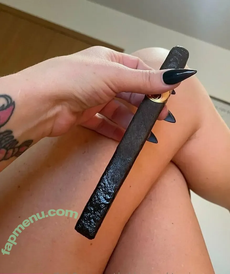 daddysnaughtyprincesssss nude photo #0038 (daddysnaughtyprincess_official)
