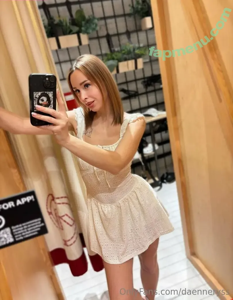 daenneryss nude photo #0004 (daenneryss)