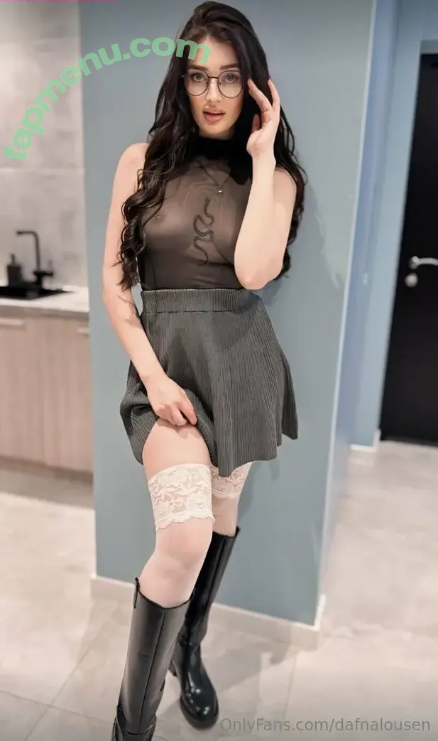 dafnalousen nude photo #0024 (dafnekeenwil)